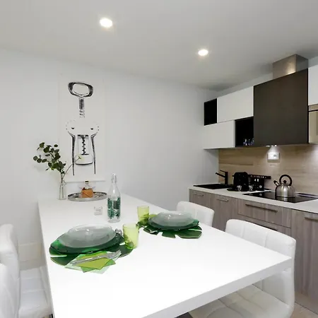 Luxury Apartamento *
